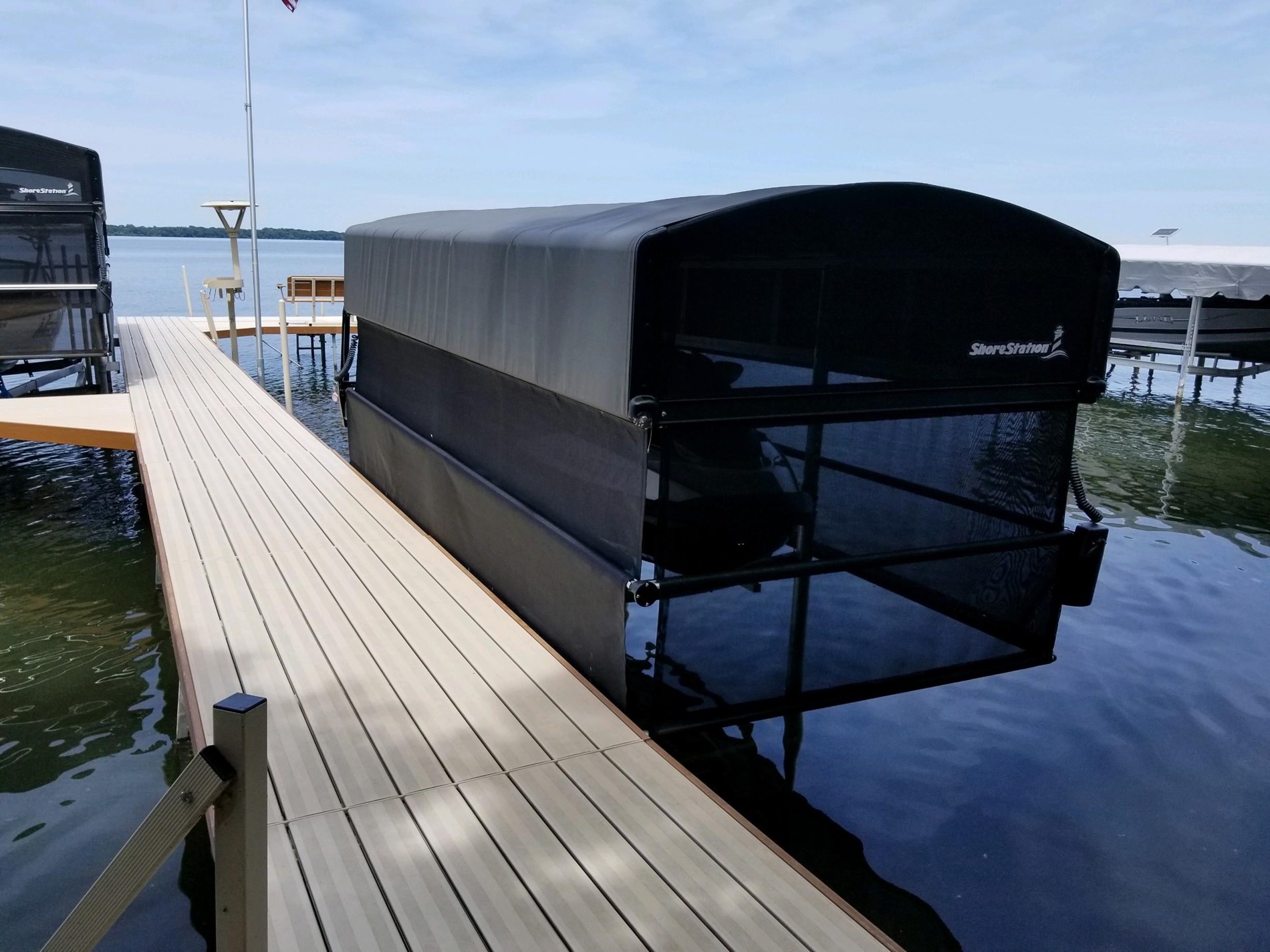 Vertical PWC Lifts ShoreStation®